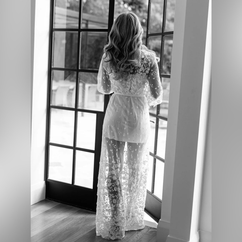 Le Rose Adele Bridal Robe With Slip - image 6